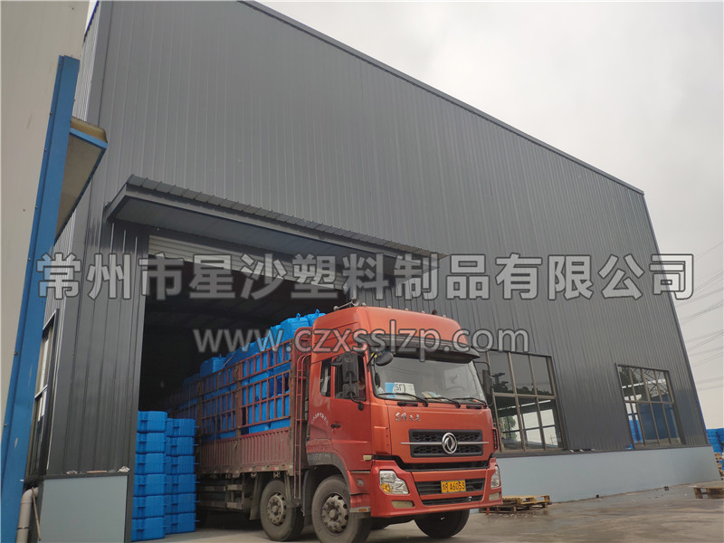 河南洛陽加強型大浮筒發(fā)貨-常州市星沙塑料制品有限公司7