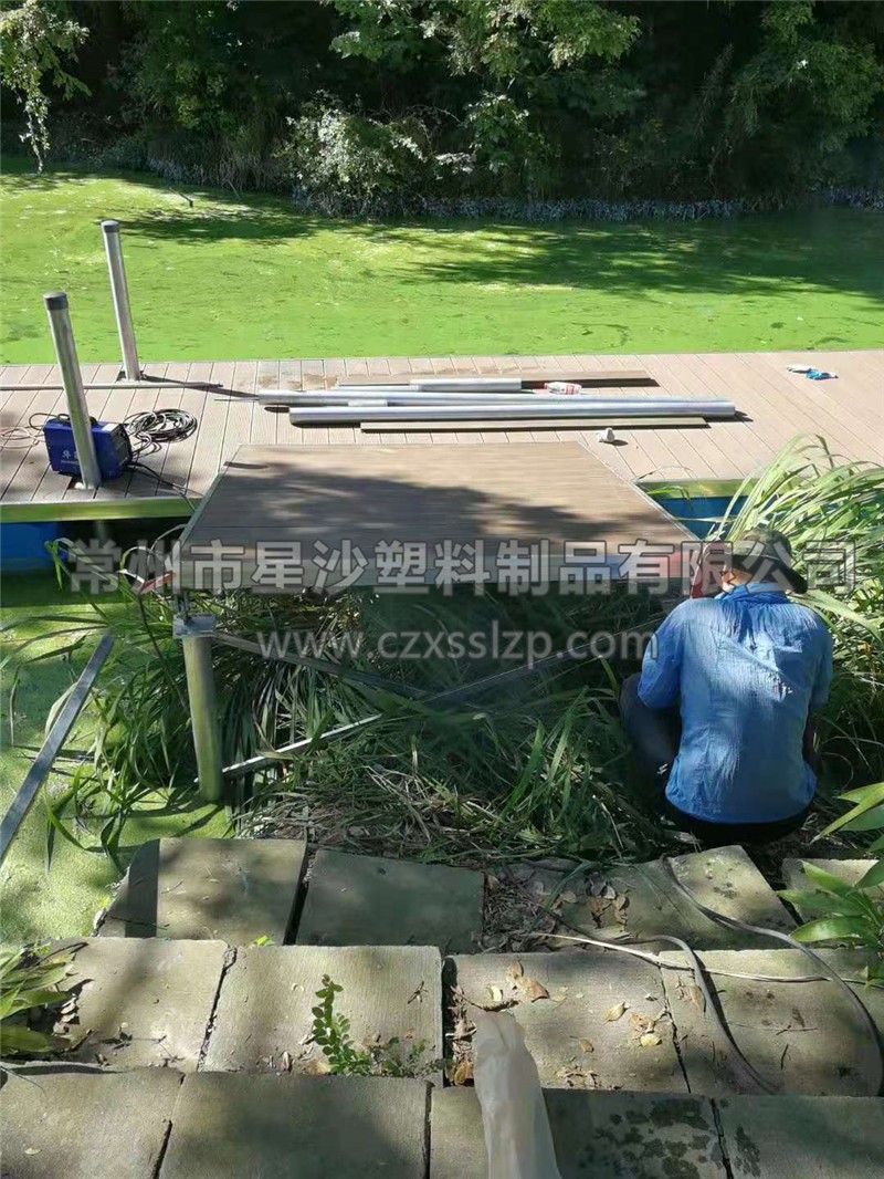 常州市星沙塑料制品有限公司客戶案例-?上海青浦景區(qū)棧道7