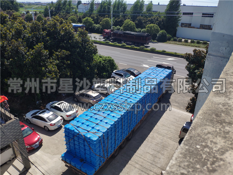 常州市星沙塑料制品有限公司-安徽亳州1M*1M*0.4M大浮筒發(fā)貨14