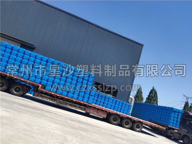 常州市星沙塑料制品有限公司-安徽亳州1M*1M*0.4M大浮筒發(fā)貨11