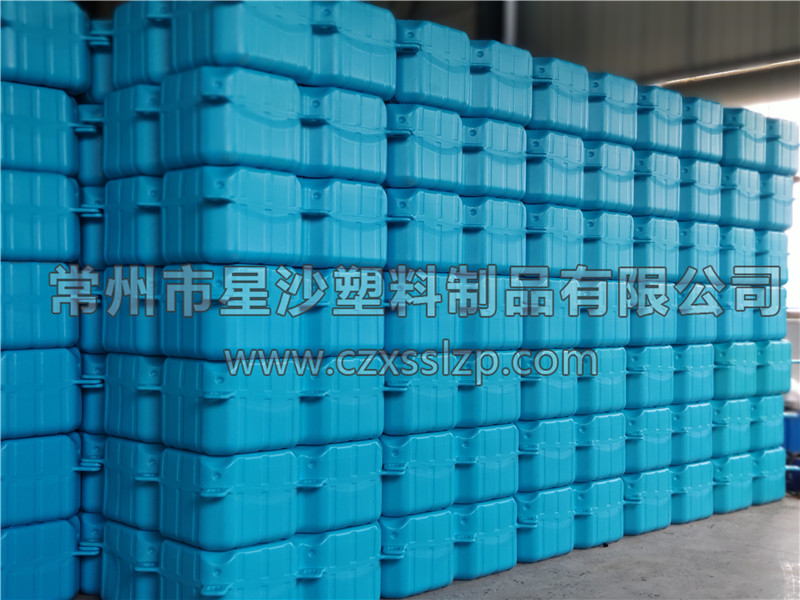常州市星沙塑料制品有限公司-熒光綠淺藍(lán)色浮筒發(fā)往湖北17